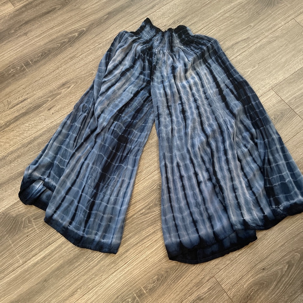 The dyed pants